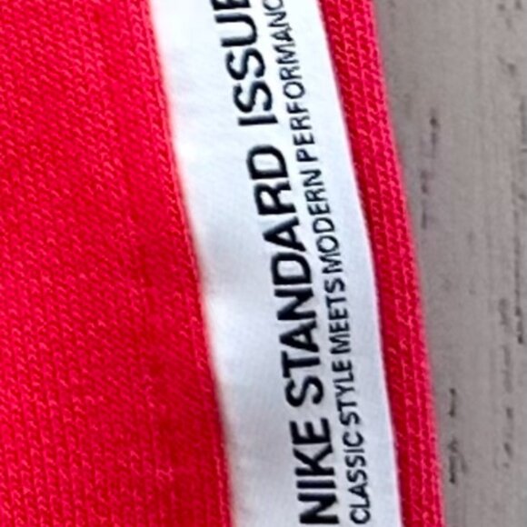 Nike Small Dri-FIT Standard Issue Basketball Pants Red FB7003-657 NWT - Picture 6 of 9
